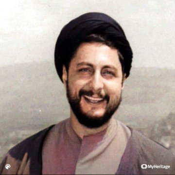 AHMADSAYAH_'s tweet photo. مجموعة صور حصرية للسيد #موسى_الصدر تنشر للمرة الأولى على مواقع التواصل الإجتماعي
@MyHeritage 
@harakatamal 
@sadrfoundation https://t.co/RA9f8xqmQl