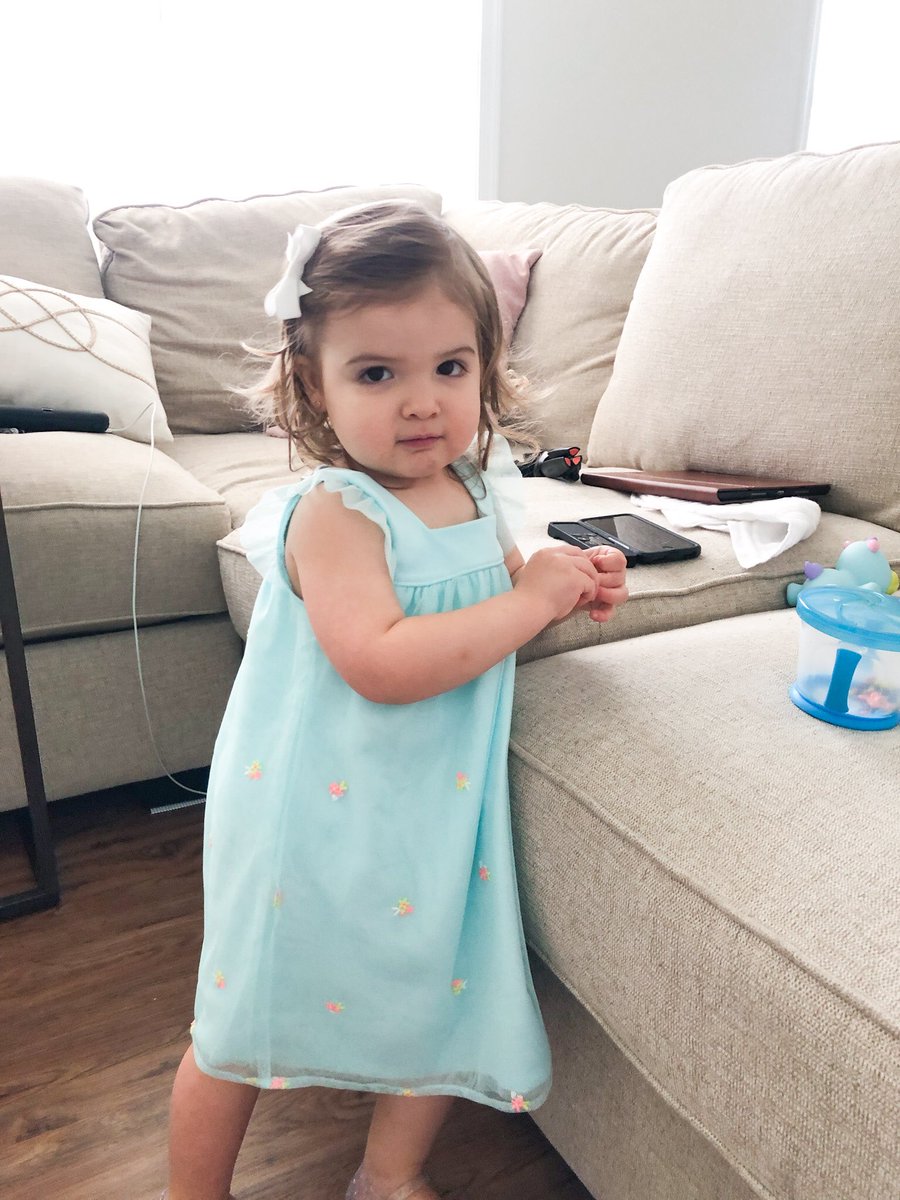 GenY_Girl's tweet photo. Happy Easter, friends! 🐰🐣 https://t.co/JuZMA3jmPH