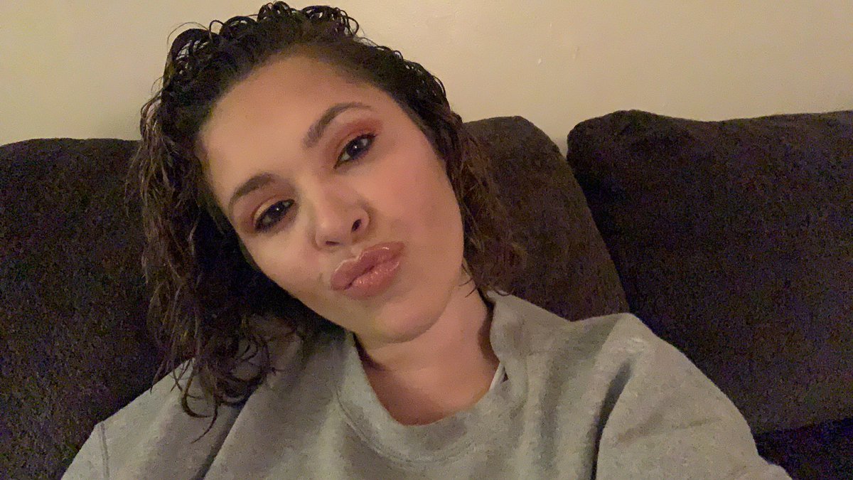 bee_lovexo's tweet photo. Happy Easter y’all https://t.co/1knRKKpoNB