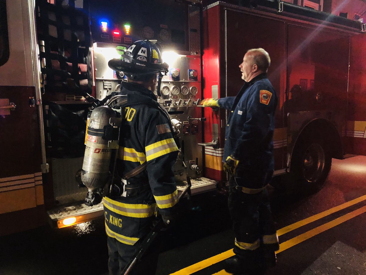 CfkJr's tweet image. Another day at the office #Truck1 #Engine2 #Engine3