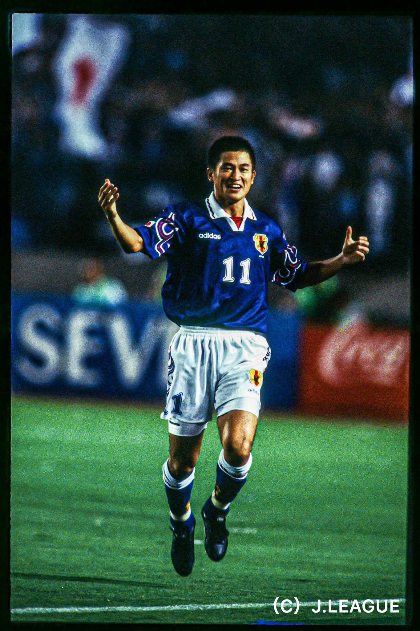 Amazon.co.jp: 横浜FC 三浦知良 ユニフォーム サイン Jリーグ