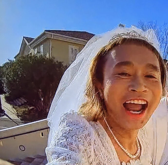 ダウンタウン松本人志が相方の浜ちゃんの可愛すぎる画像を投稿ｗｗｗコンビ愛に溢れすぎててワロタｗｗｗ