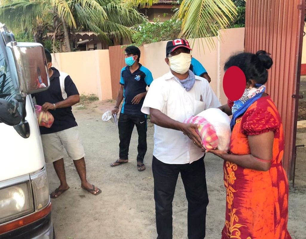 KALIARULAR_EROS's tweet photo. In Memory Of #ARULAR #EROS Founder. The #ARULARFoundation Teamed With #IBCTamil @ibctamilmedia To Distribute #FoodRelief To #Tamil #Tamils In #JaffnaDistrict #Jaffna During Curfew #Covid19 #Covid_19 Lockdown. Distribution Started 6-4-2020 #Nutrion To Fight Deadly #CoronaVirus. https://t.co/0IldYEal5k