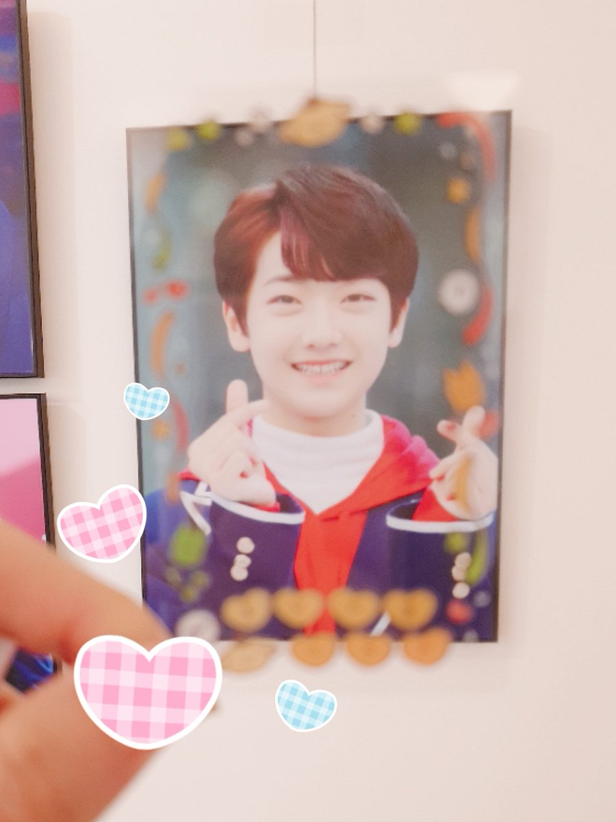 boynyod's tweet photo. 원더나인 1주년💞카페 전시회에 왔어요~~ !!!
귀여운 성원이 많이 보여주셔서 감사해요 😍

#Just_us 
#1the9_1st_debut_anniversary https://t.co/AJz9hqo2PR