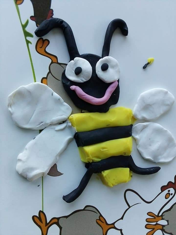 EcoleSJBBsx's tweet photo. Les hôtels à insectes fabriqués par les #Ce1Ce2 et #Cm1Cm2 de l'@EcoleSJBBsx seront-ils habités par les abeilles des #TpsPsMs et #MsGs ? #biodiversité
@ECLILLE @EnsCatho @DiocesedeLille @EducationFrance @aclille @Eduscol @Eco_Ecole @Fondation_Lamap https://t.co/BHS9an37kS