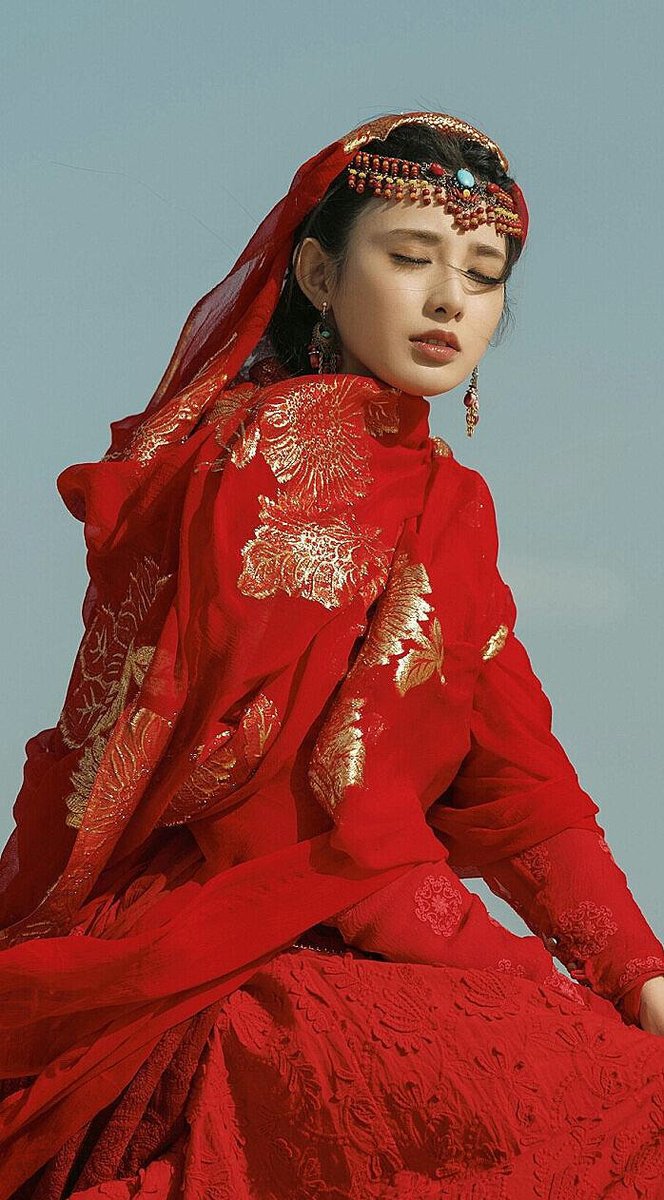 lee920920's tweet photo. 《东宫》——女鹅单人篇
#China https://t.co/u4lOUB1N1U
