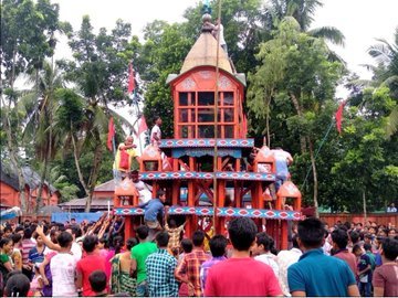 The oldest Ratha yatra of East Bengalsaid to have began at Katiadi, Kishoreganj. Raja Nabarang Ray constructed the Gopinath temple in 1585 CE. Mahaprabhu too have spend 3/4 days here according to the 16th century Vaishnava poet of Kishoreganj, Shri Nityananda Dasa.