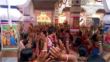 The oldest Ratha yatra of East Bengalsaid to have began at Katiadi, Kishoreganj. Raja Nabarang Ray constructed the Gopinath temple in 1585 CE. Mahaprabhu too have spend 3/4 days here according to the 16th century Vaishnava poet of Kishoreganj, Shri Nityananda Dasa.