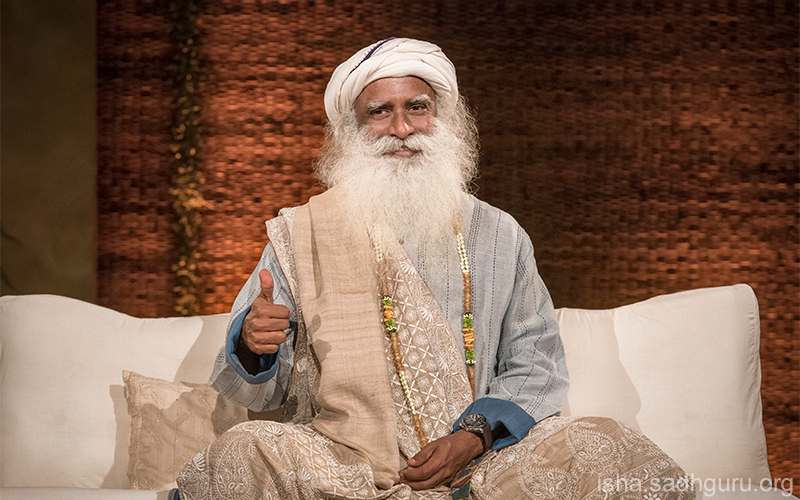 SadhguruJV's tweet photo. This is one commitment everyone must make: Always be part of the solution, not part of the problem. #SadhguruQuotes https://t.co/DiP0qNbTtM