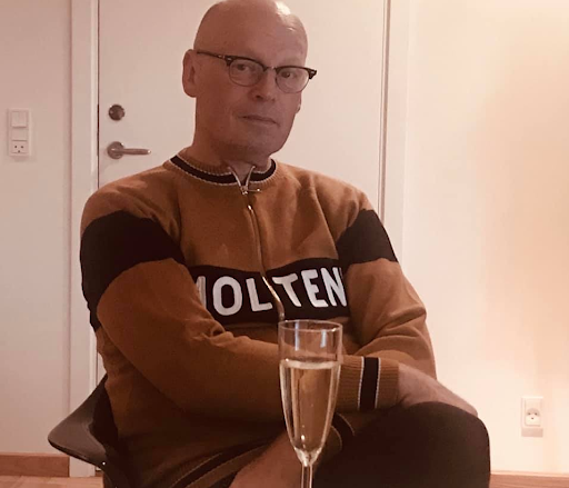 In the case of Virtu Cycling Gear Lars Seier Christensen and former pro-rider now author and businessman Per Bausager (Pic) have both stated publicly that the latter will take over Virtu Cycling Gear. He was running the company before Virtu shut down. Makes sense.