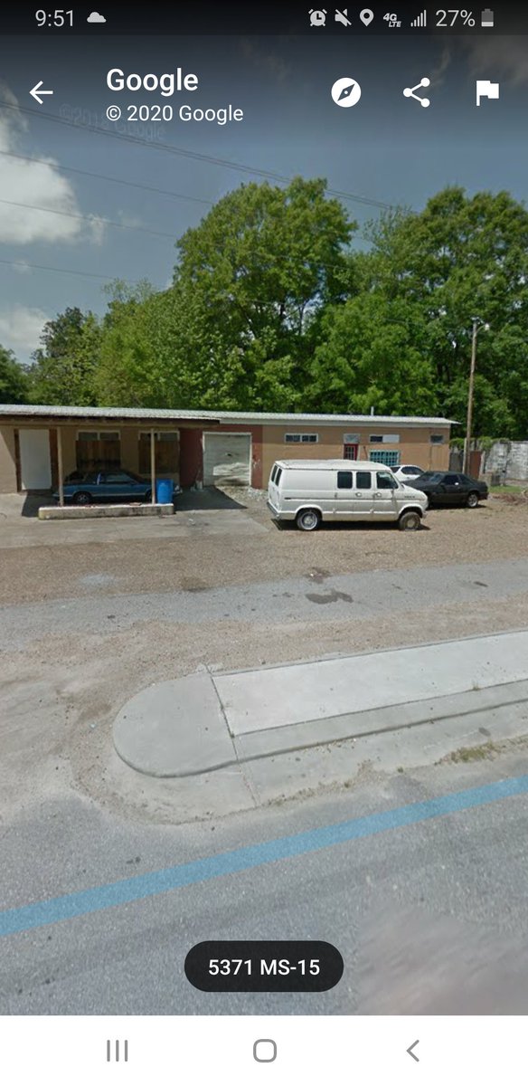 _Radarr's tweet photo. Was right up on the tornado northeast of SoSo, as it crossed Highway 15 near Moss. Of course  didnt get a view of the tornado worth a damn. #Dixielife  Came up on the damage and found a Google image screenshot of a local garage. Not good. #mswx https://t.co/aY7pklLNNV
