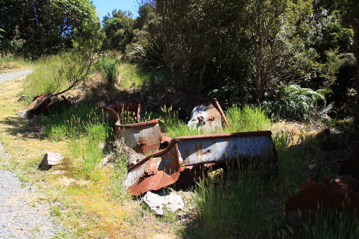More industrial relics strewn about Denniston.