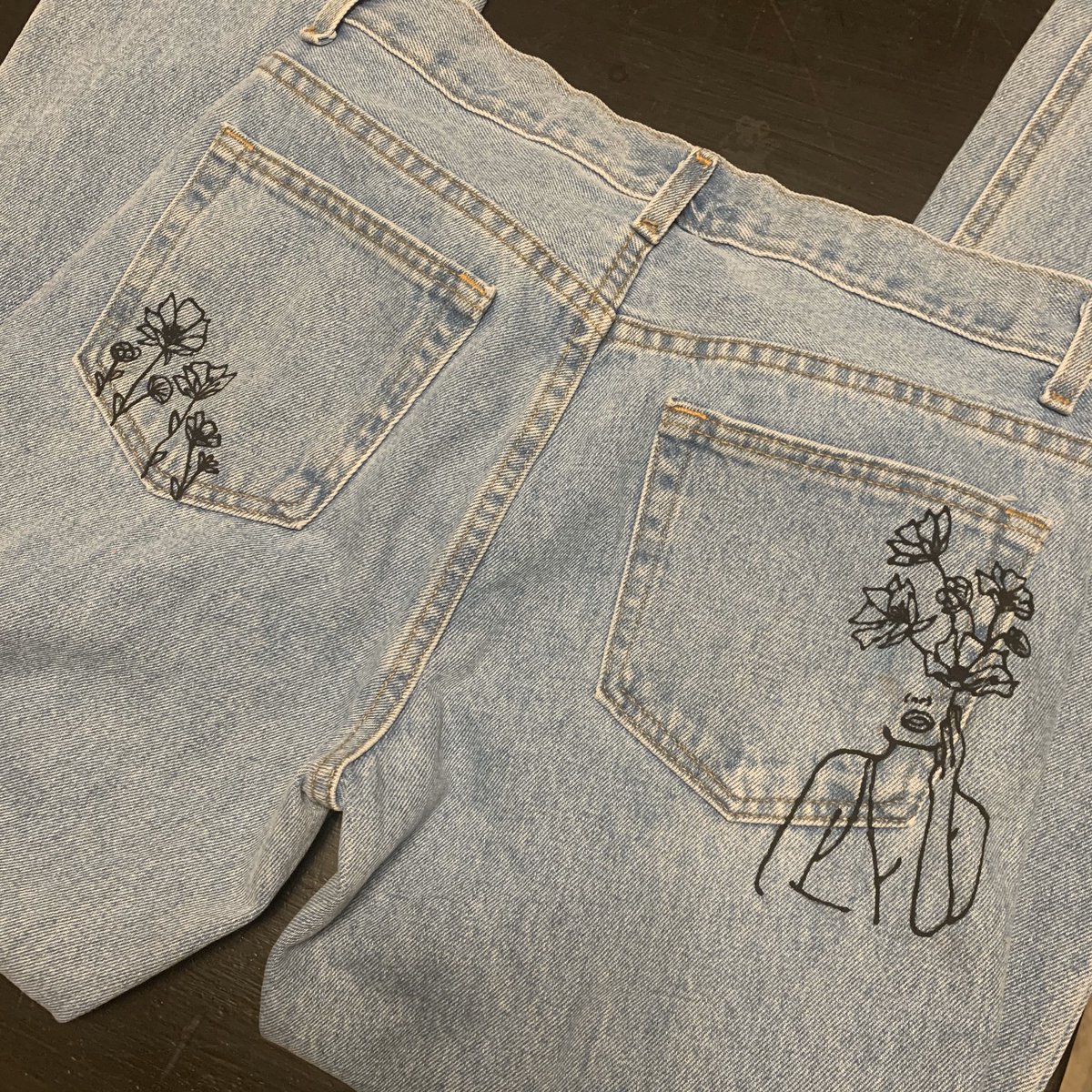 Starting a thread of the jeans I paint! Here are the first 2 
