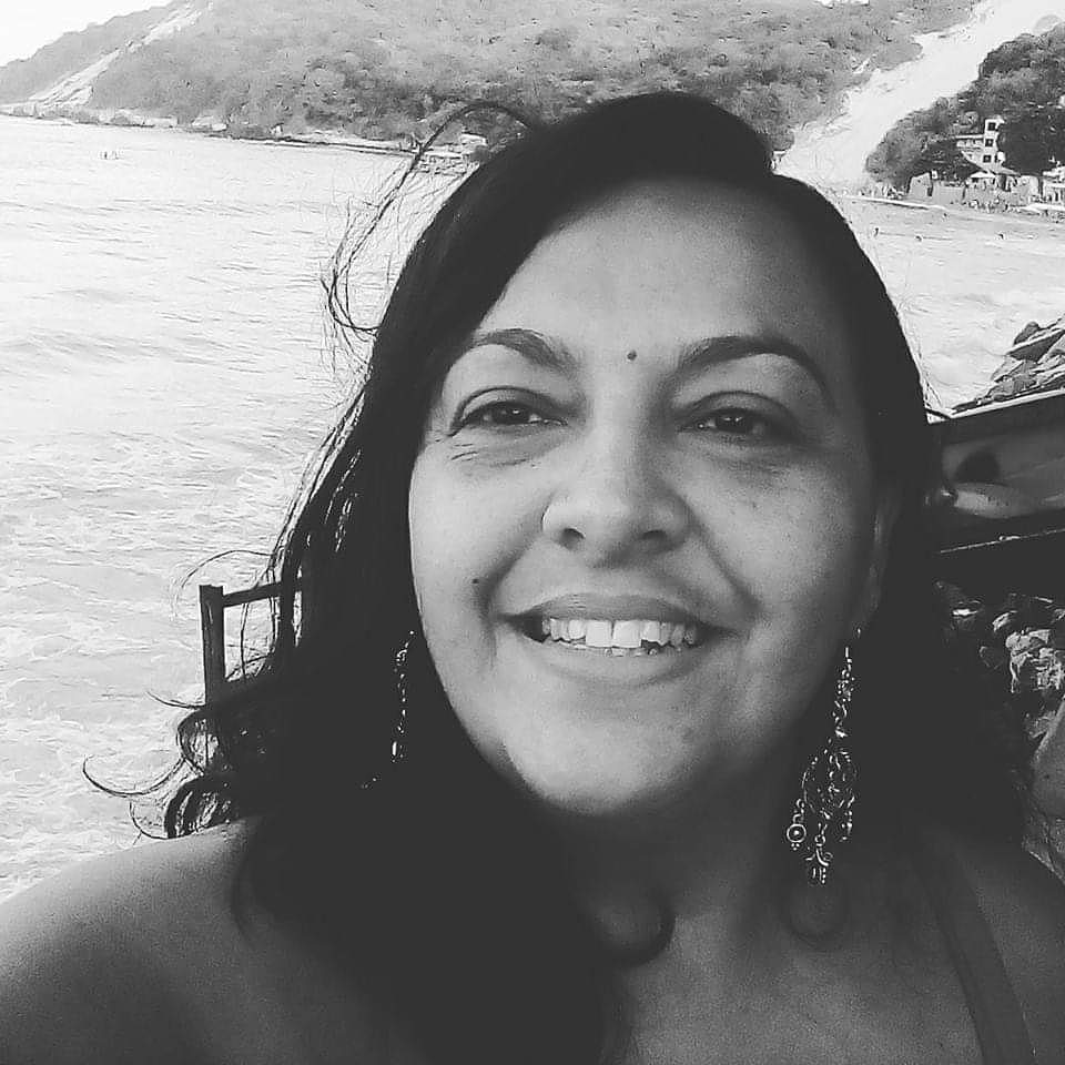 AngeloCynthia's tweet image. Eu sou aquela mulher, que passou por alguns vendavais mas, ainda está de pé.
#motivação 
#mulherdevalor