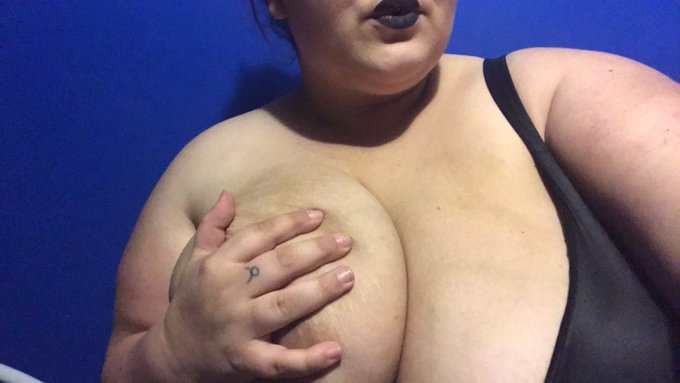 Come buy my premium it&rsquo;s half off for the next hour! Only 10 one time fee! #premiumsnap #sellingnudes<a href="/tag/pissplay"class="tags"><span>#pissplay</span></a><a href="/tag/premiumsnapchat"class="tags"><span>#premiumsnapchat</span></a><a href="/tag/premiumsnap"class="tags"><span>#premiumsnap</span></a><a href="/tag/sellingnudes"class="tags"><span>#sellingnudes</span></a>