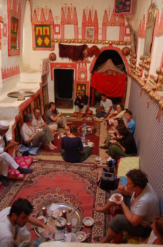 Traditionally, the women use the upper levels of the city, where living rooms, kitchens, play spaces are located. Men use the ground floors, where agricultural produce and tools are stored and processed. The walls are thick, 70-40cm, and provide ample privacy for all.