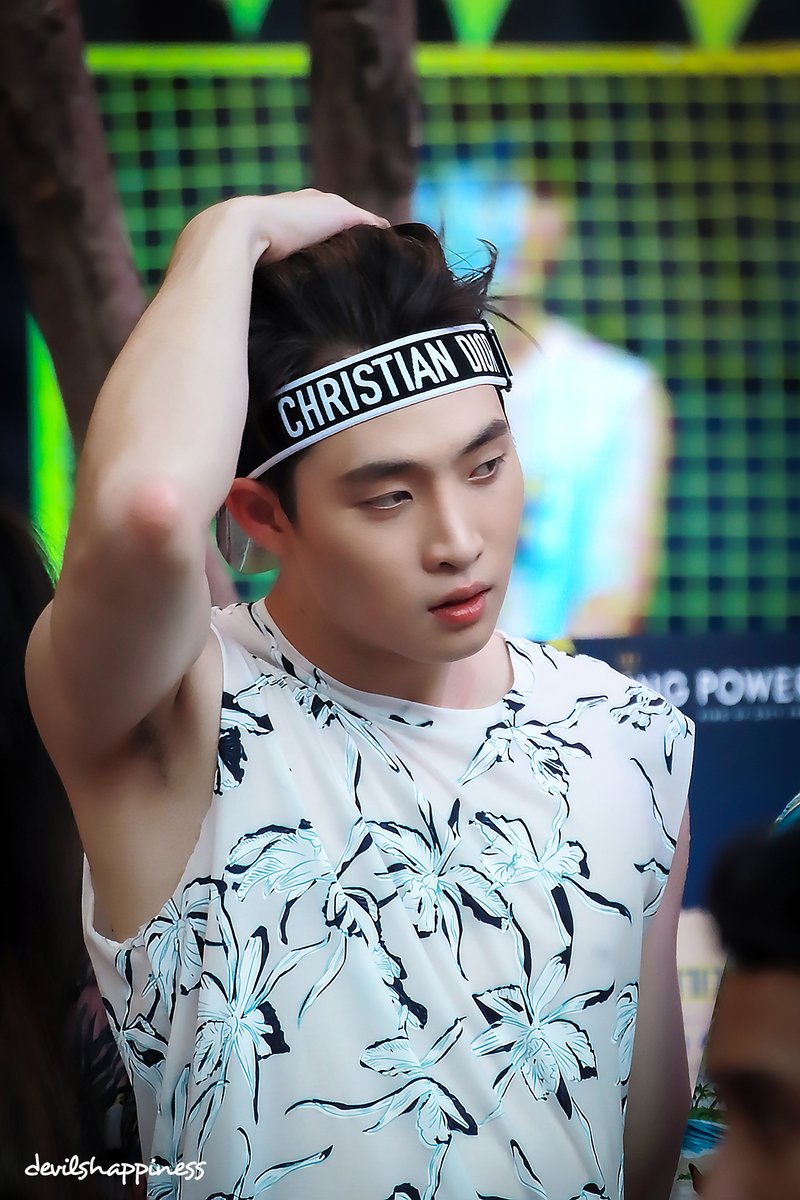 devilshappiness's tweet photo. Hot Guy 💦

#MeanPhiravich https://t.co/rFv17djjfx