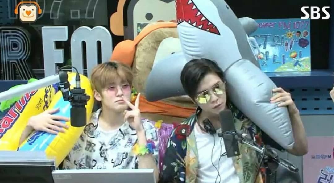 jhklluv_'s tweet photo. สุขสันต์วันสงกรานต์จ้าชาวเรือ #johnjae https://t.co/gBRNBTVa07