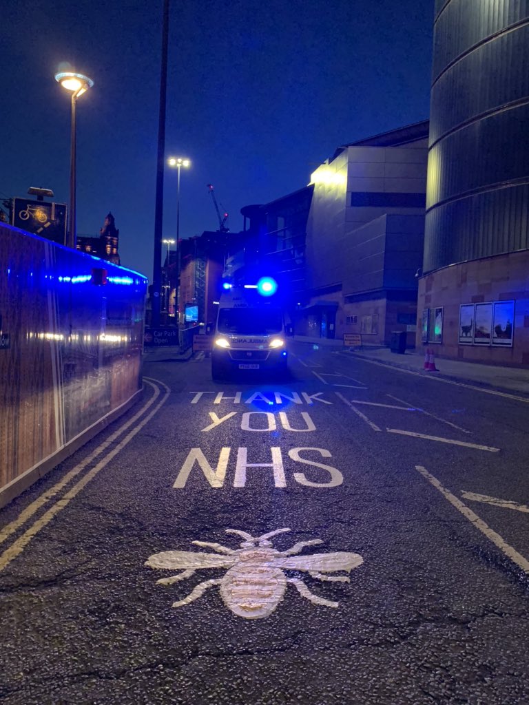 Alex Lyons (@alexlyons92) on Twitter photo Thank You Manchester! #thankyounhs #thankyou #ambulance #yournhs #greenfamily #staysafe #stayhome #northwestambulance #nwas <a href="/NWAmbulance/">North West Ambulance Service</a> Thank You Manchester! #thankyounhs #thankyou #ambulance #yournhs #greenfamily #staysafe #stayhome #northwestambulance #nwas <a href="/NWAmbulance/">North West Ambulance Service</a>