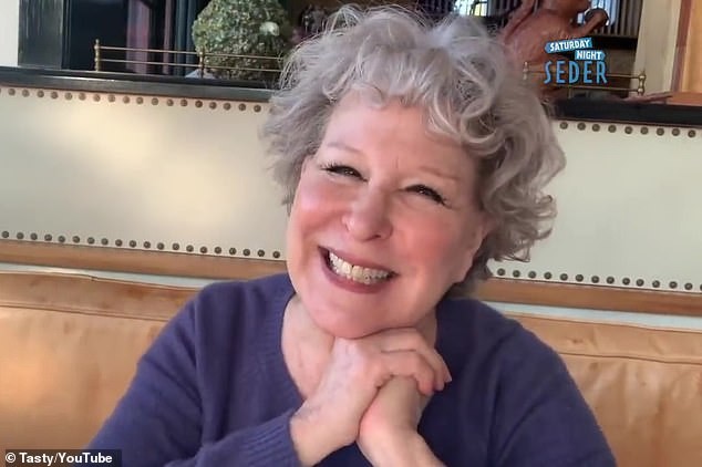 BootlegBette's tweet photo. Video: Saturday Night Ceder Starring Bette Midler, Andy Cohen, Judith Light and many more... | BootLeg Betty
#BetteMidler #BootlegBettyCom #SaturdayNightCeder
https://t.co/ICBEa6zAKF https://t.co/dSHg4UCFvL