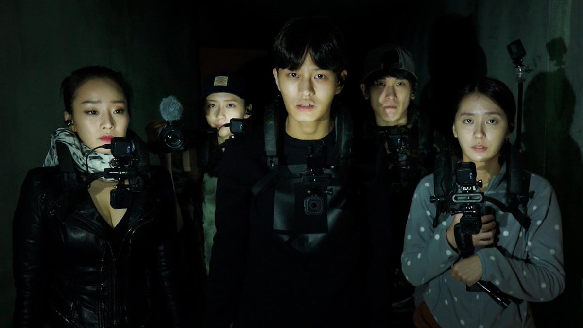 17. Gonjiam: Haunted Asylum The crew of a horror web series travels to an abandoned asylum for a live broadcast. It soon encounters much more than expected as it moves deeper inside the nightmarish old building.