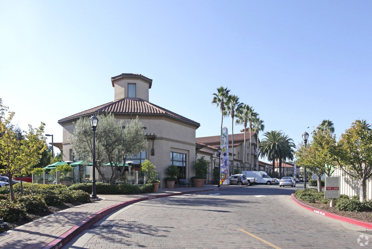 hometown appreciation post. ok idk if i& #39;d call sunnyvale my hometown but it& #39;s the closest thing i& #39;ve got to one considering that i& #39;ve been living here for 15 years-  https://twitter.com/jacquener...