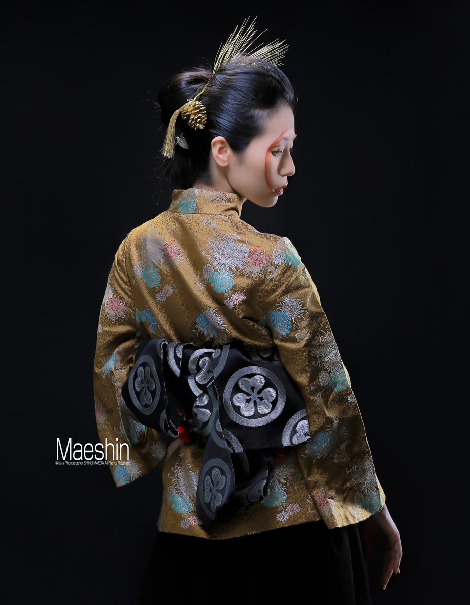 maeshin_art's tweet photo. #素晴らしいモデルを宣伝する
 
『動けるモデル』を思い浮かべる時真っ先に彼女が浮かぶ。
撮影後の写真選定の時、1枚もポージングが被っていないことには驚いた。
京都美人×本職美容師＆日本髪結い師×和装マニア×クラシックバレエ。

スペック無敵。

モデル活動もしてはるのでカメラマンの方ぜひ🙋 https://t.co/wO0Ngn0quS