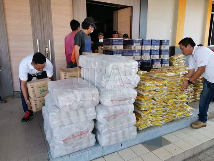UKASSarawak's tweet photo. Lebih 4,500 KIR Di Krian Akan Menerima Bantuan Makanan Sarawakku Sayang

Dapatkan berita penuh di FB Unit Komunikasi Awam Sarawak https://t.co/elWTrJWwqR https://t.co/3WqyVfjrxL