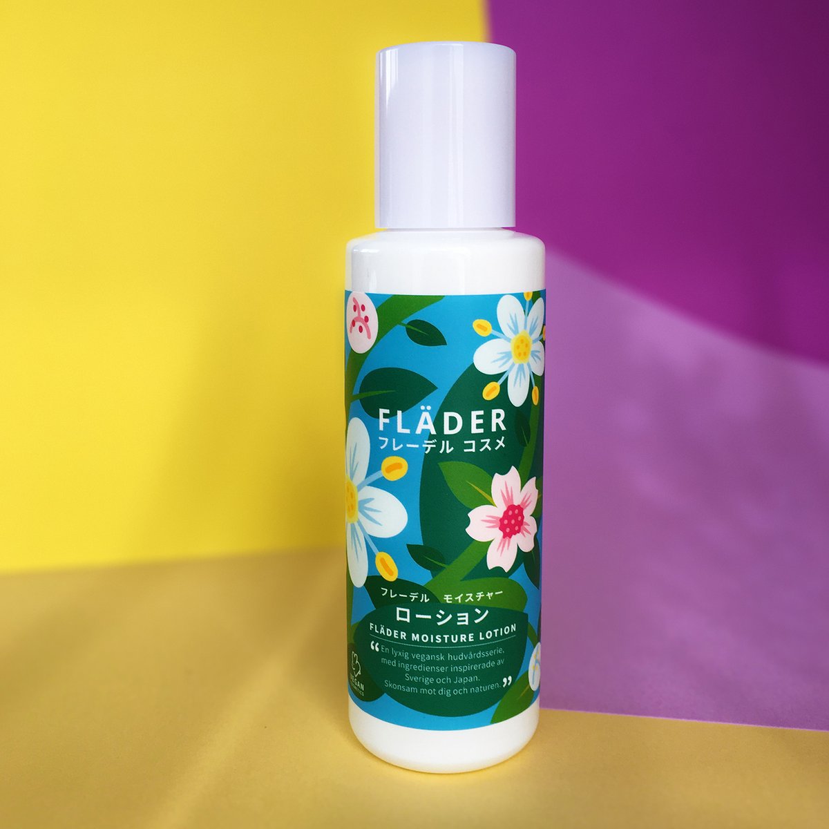 FladerCosme's tweet photo. 🌱フレーデル　モイスチャー　ローション🌱
🌱FLÄDER MOISTURE LOTION🌱

🇸🇪KOMMER SNART: April 17th 2020!⁠⠀
🇯🇵近日公開：2020年4月17日!⁠⠀
♥️COMING SOON: April 17 2020!⁠⠀

#FläderCosmetic #フレーデルコスメ #Vegan #ヴィーガン #ヴィーガンコスメ #SkinCare #VeganSkinCare #コスメ https://t.co/sgooN7hl6K