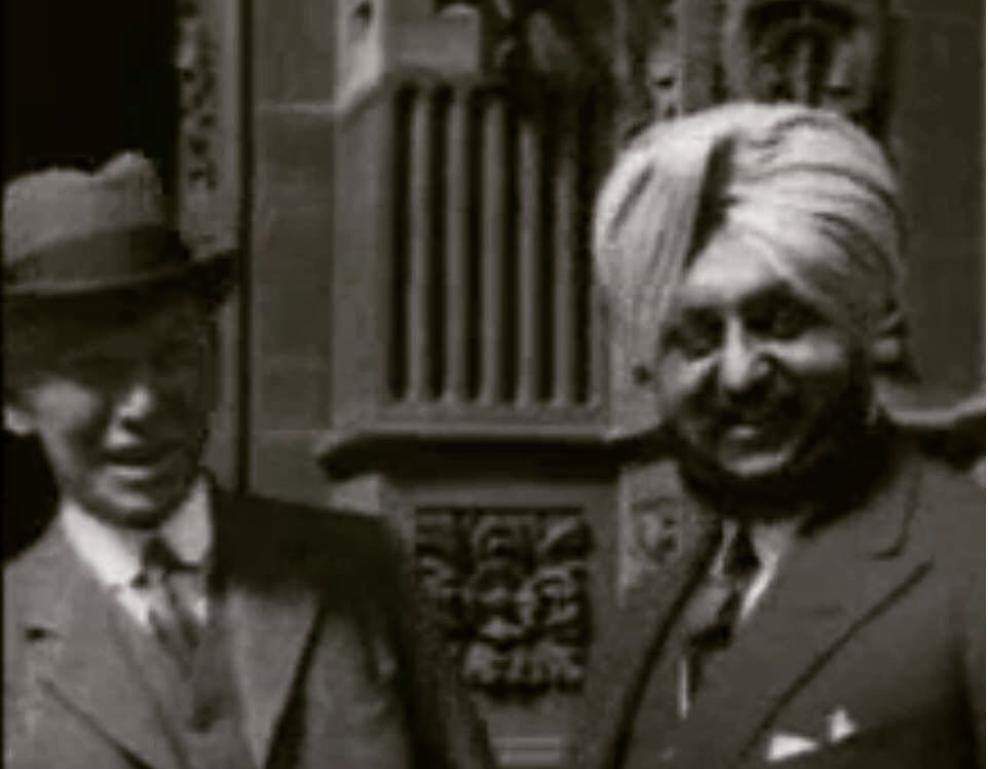 Maharaja Bhupinder Singh of Patiala (grandfather of current Punjab CM  @capt_amarinder) with his personal friend Michael Dwyer. London,1920. Dwyer was Lt. Governor of Punjab. He termed Amritsar Massacre as "correct action & I approve". He was later assassinated by Udham Singh