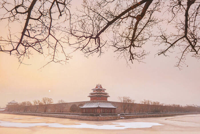 BaiLaLaAA's tweet photo. #China
Beijing  the Imperial Palace🌅 https://t.co/KlnZJYPzBM