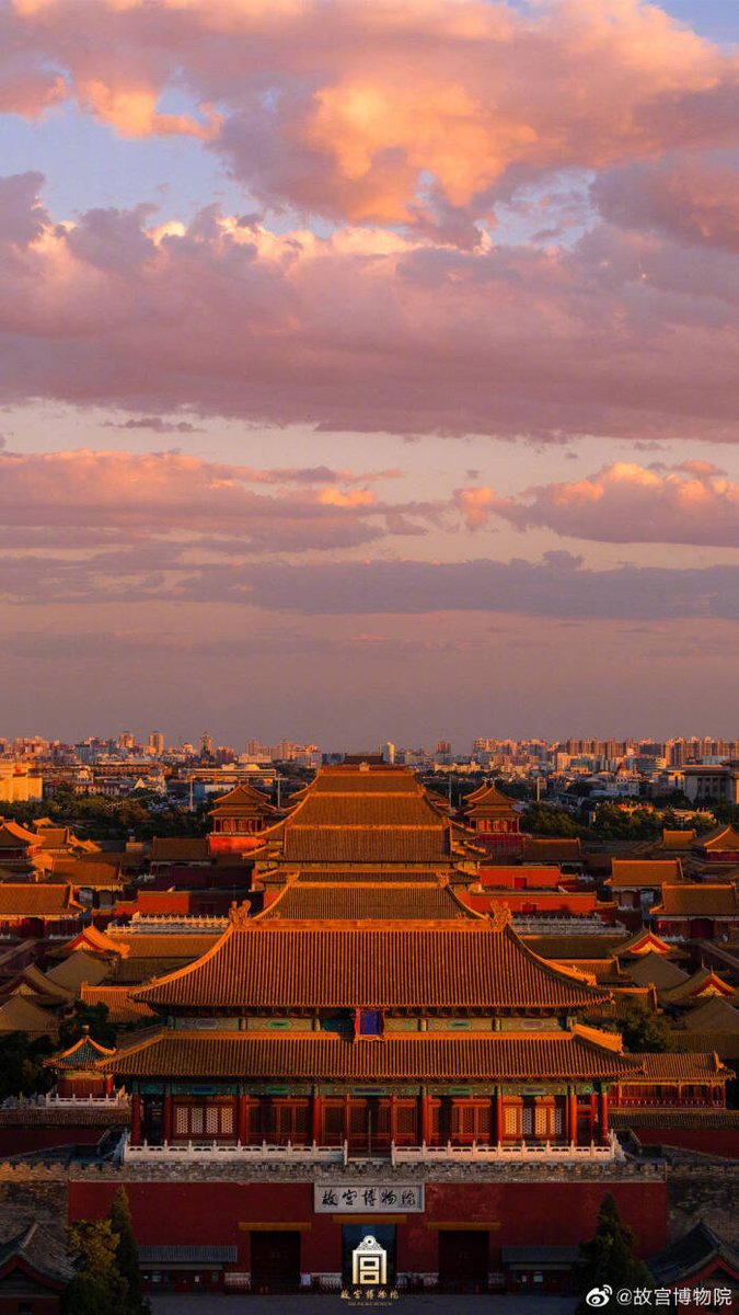 BaiLaLaAA's tweet photo. #China
Beijing  the Imperial Palace🌅 https://t.co/KlnZJYPzBM