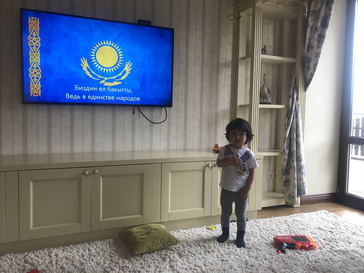 SamSmakov's tweet image. Каждое утро заставляет ставить