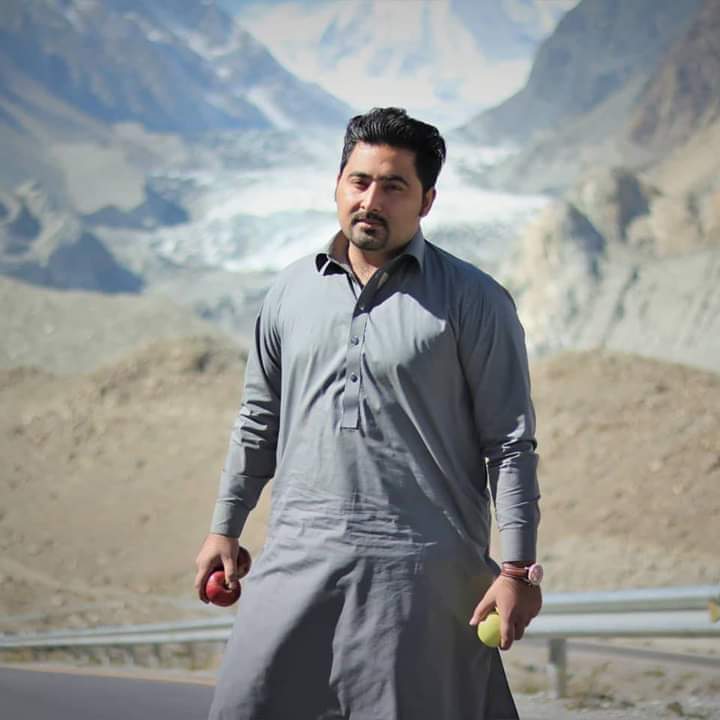 میں مسلمان ہوں ، مجهے ہسپتال لے چلو 
مشال خان شہید
#13thApril
#MaShalDay
#RemembringMashalKhan