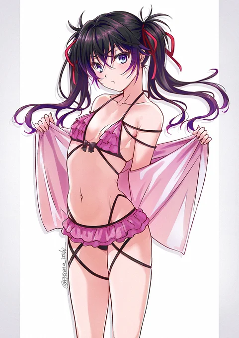 ツリ目黒髪ツインテ娘 