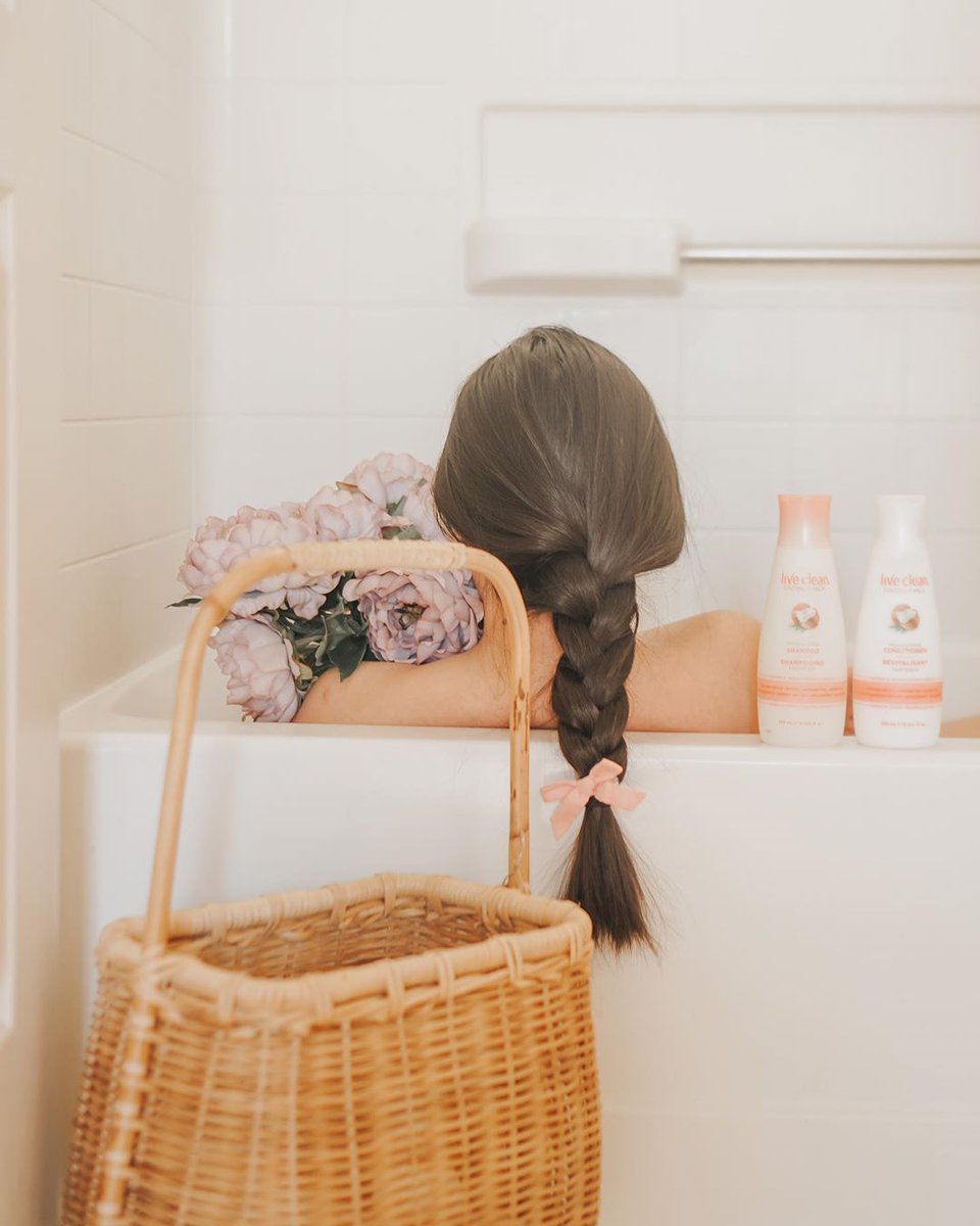 Preen.Me tweet media