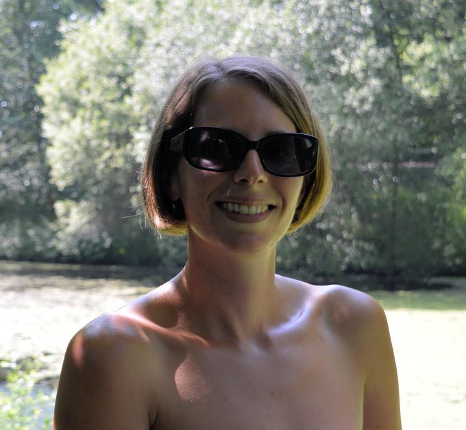 May 2018......... follow me on my page to see my naked adventures...... https://t.co/GoPChkF9vM #NormalisingNaturism<a href="/tag/nakedgirl"class="tags"><span>#nakedgirl</span></a><a href="/tag/nakedadventures"class="tags"><span>#nakedadventures</span></a><a href="/tag/nudegirl"class="tags"><span>#nudegirl</span></a><a href="/tag/normal"class="tags"><span>#normal</span></a>