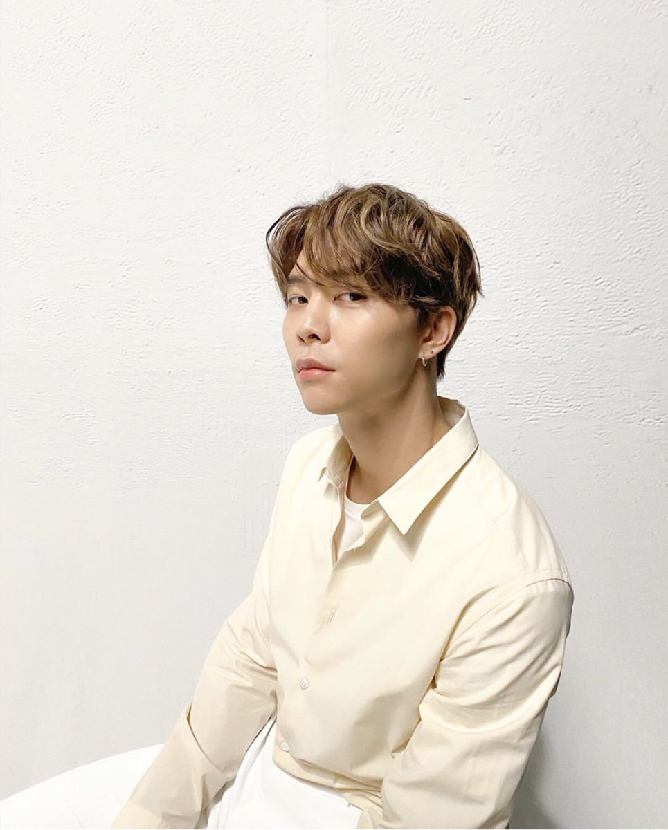 BJNYz's tweet photo. ไม่แล้วไม่สิ้น ไม่เว้นช่วงให้หายใจ T___________T https://t.co/gzvWIpZFjt