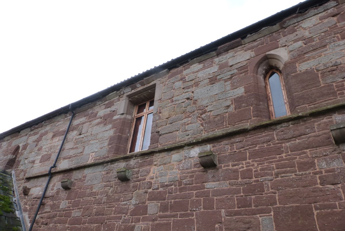 Flanesford Priory, Goodrich. I stayed here a few nights so am uncommonly familiar with this obscure house. All that's known is the standing remains of the refectory and end of the dormitory S of the cloister.The priory was assessed at £15 in 1535: absolutely rock bottom