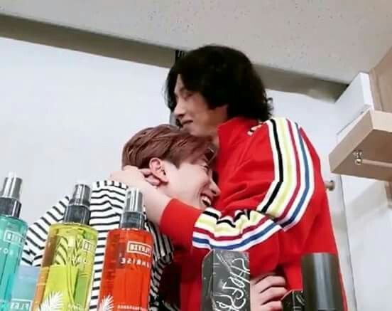 I DONT KNOW ABOUT U BUT I REALLY WANT A TEUKCHUL MOMENT RIGHT NOWSO LEETEUK AND HEECHUL?????? WHAT& #39;S THE PLAN??? KJSKJSKJKD