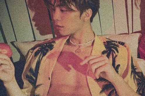 johnten tweet media