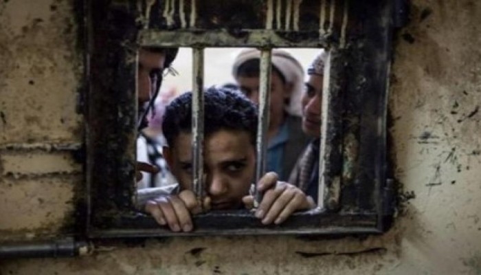 TNNArabic's tweet photo. قالت جماعة الحـ.ـوثي، فجر الإثنين، إنها أفرجت عن 2361 سجينا خلال شهر، كإجراء احترازي لمنع تفشي #كورونا في المناطق الخاضعة لسيطرتها.

جاء ذلك في تصريح للنائب العام في الجماعة "نبيل العزاني"، نقله إعلام تابع للحـ.ـوثي. https://t.co/yaQTREtqZf