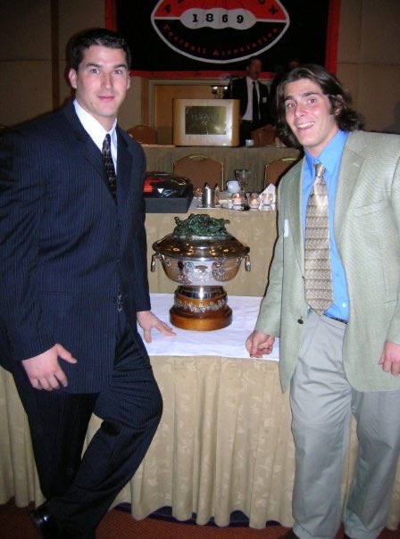 SVerbit's tweet photo. #Tigers4LIFE
3️⃣ 🌿🏆 DL from 2006 that had the drive to be the best at what they did. Current Neurosurgery Chief Resident Massachusetts General Hospital, Director at Amherst Securities, and V.P. Of Operations at US Anesthesia Partners.
#OpenTheCage #OrangeJ21CE https://t.co/cIeIeW8whN