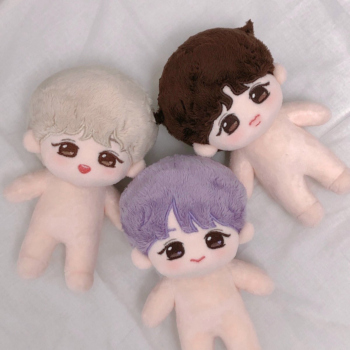 milkywink529's tweet photo. 따란🌸 폼포푸즈가 도착했오요~💖
아가들 너무 보송보송 예쁩니다아ꈍ .̮ ꈍ 이목구비 자수랑 바디 모두 마음에 들게 잘 나왔어요💕
업체 스케줄상 다음 주 중에 생산샘플과 의상 샘플 제작 들어갈 예정입니다:) 아가들 보내기 전에 예쁜 모습 많이 찍어둘게요옹~🥰❤️ https://t.co/nAZ96AYmOh