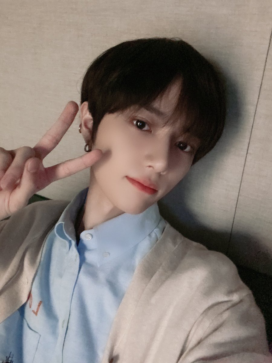 *°:⋆ₓₒ 𝘥𝘢𝘺 28 ₓₒ⋆:°*𝘞𝘪𝘭𝘭 𝘮𝘺 𝘭𝘦𝘵𝘵𝘦𝘳𝘴 𝘳𝘦𝘢𝘤𝘩 𝘺𝘰𝘶, 𝘉𝘦𝘰𝘮𝘨𝘺𝘶? 𝘐’𝘭𝘭 𝘤𝘰𝘯𝘵𝘪𝘯𝘶𝘦 𝘵𝘰 𝘴𝘢𝘺 𝘵𝘩𝘢𝘵 𝘐 𝘭𝘰𝘷𝘦 𝘺𝘰𝘶 𝘪𝘯𝘵𝘰 𝘢𝘯 𝘦𝘮𝘱𝘵𝘺 𝘷𝘰𝘪𝘥 𝘶𝘯𝘵𝘪𝘭 𝘵𝘩𝘦𝘺 𝘥𝘰.