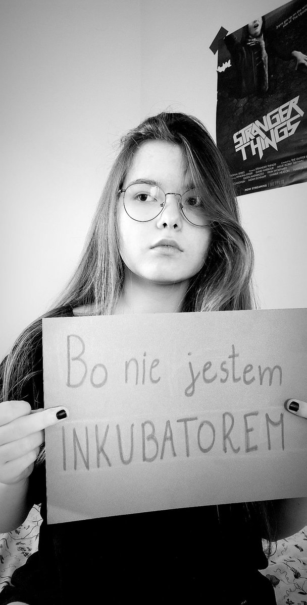 ufoludki's tweet photo. bo nie jestem waszym inkubatorem.
#FalaSprzeciwu #CzarnyProtest https://t.co/aYkP4hVfB8