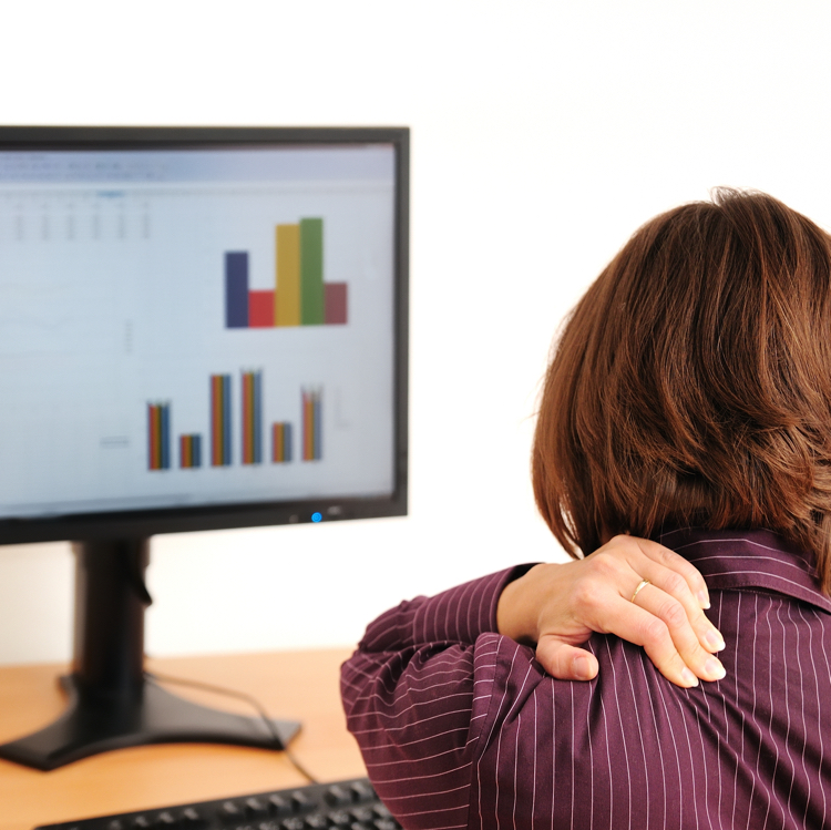 ShoutOutSafety's tweet photo. If you're working from home then you need to look after yourself. 

Our fun, video-based Display Screen Equipment (DSE) course is now completely free. It's fully accredited by CPD too so you’ll get a nice certificate to put on the fridge.

Click here:
https://t.co/WUFftGAIYc https://t.co/vhRJRmVlUq