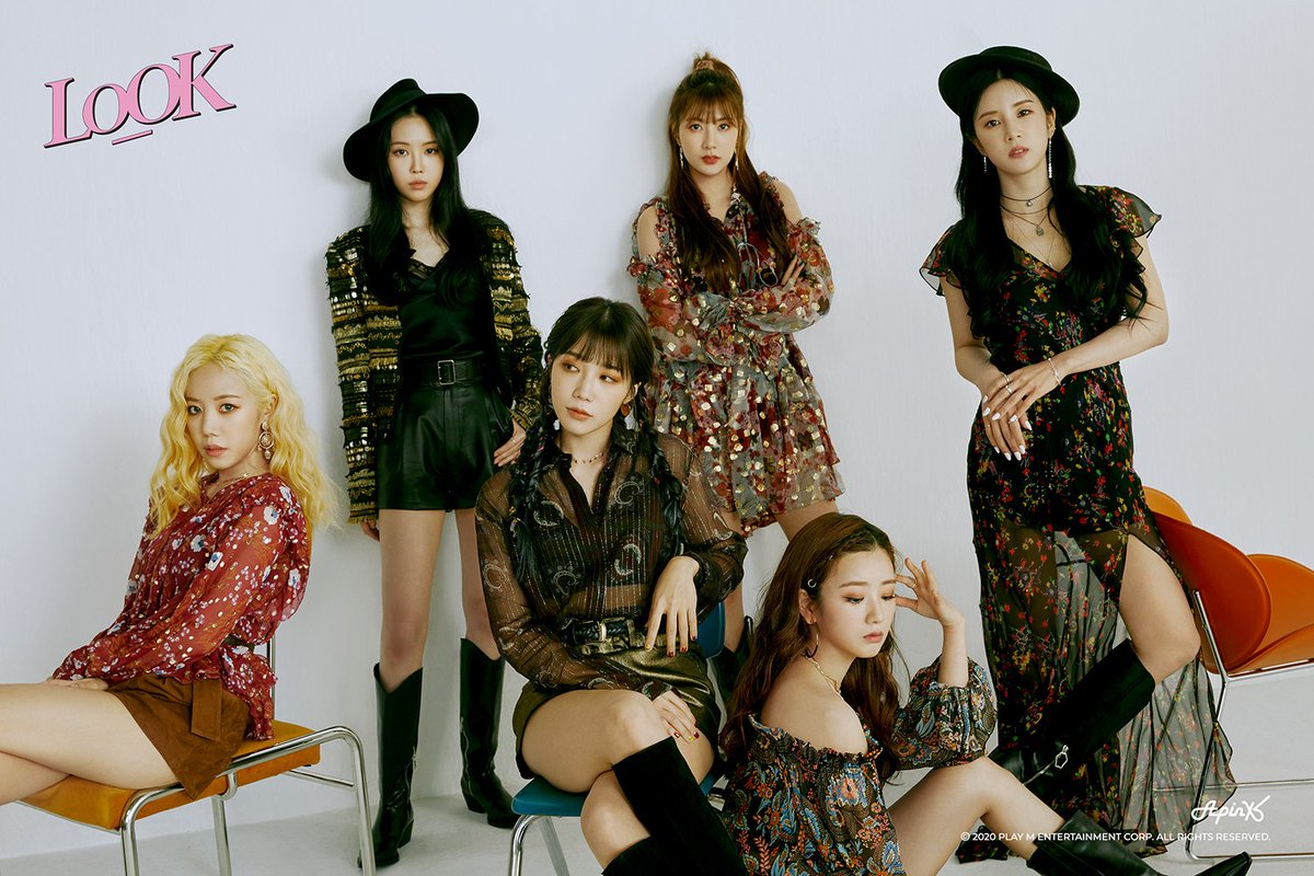 Pink korean. Apink группа имена. A pink look. Apink группа 2020. Боми кпоп.