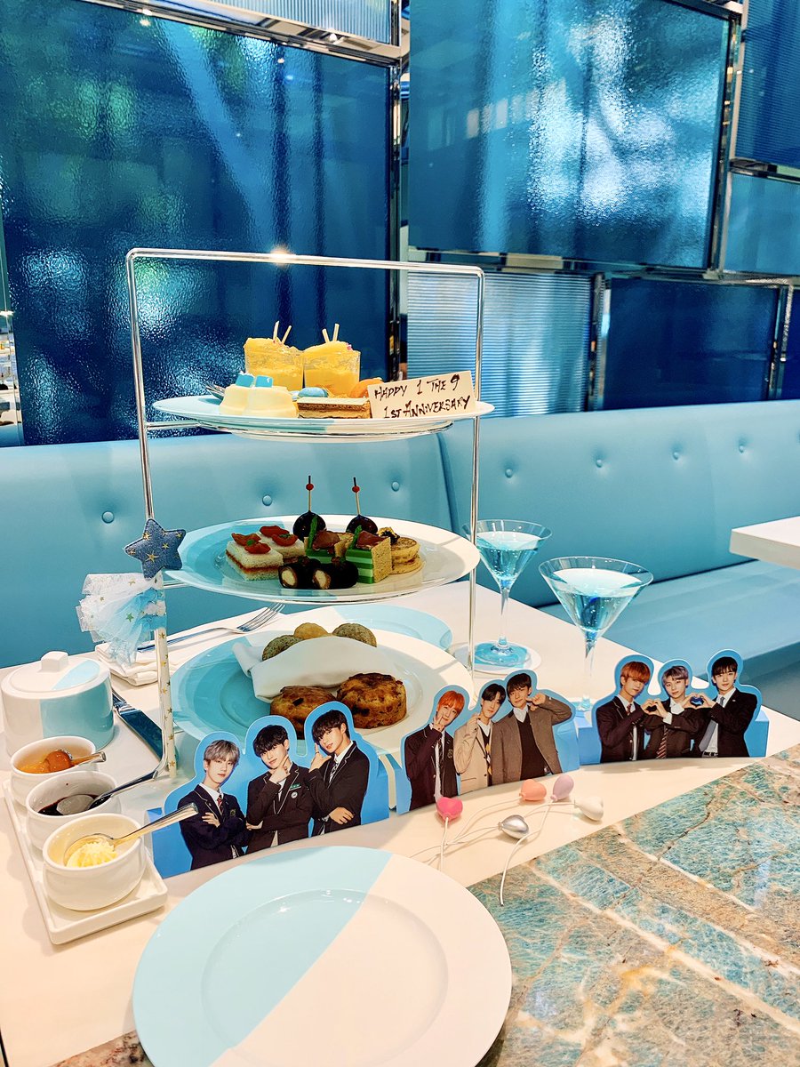 miss_youhaaaaa's tweet photo. 🥺 한국에서 직접 축하하지 못함, 홍콩에서만 미니 파티를 열 수 있음 😙🎉💚

🐇 Happy Easter &amp; #1THE9 1st anniversary❣️

.　　　　/⌒)
　　／＼/ ／
　 (_人｜/
　　 ／‥＼
　 ミ(_Ｙ_)ミ
　　 ＞　＜
　　(／　＼)
　 _(　　　)_
　(＿＞―＜＿)

#1THE9_1st_ANNIVERSARY
#원더나인1주년축하해 https://t.co/SUGgxSjyiR