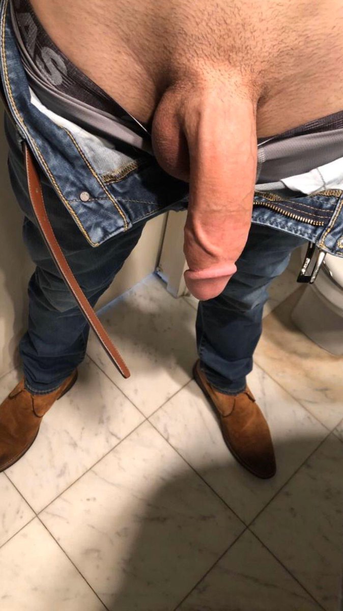 bigdickgodboy's tweet photo. @xxxtaylore Both https://t.co/YbyDSGb3Lq
